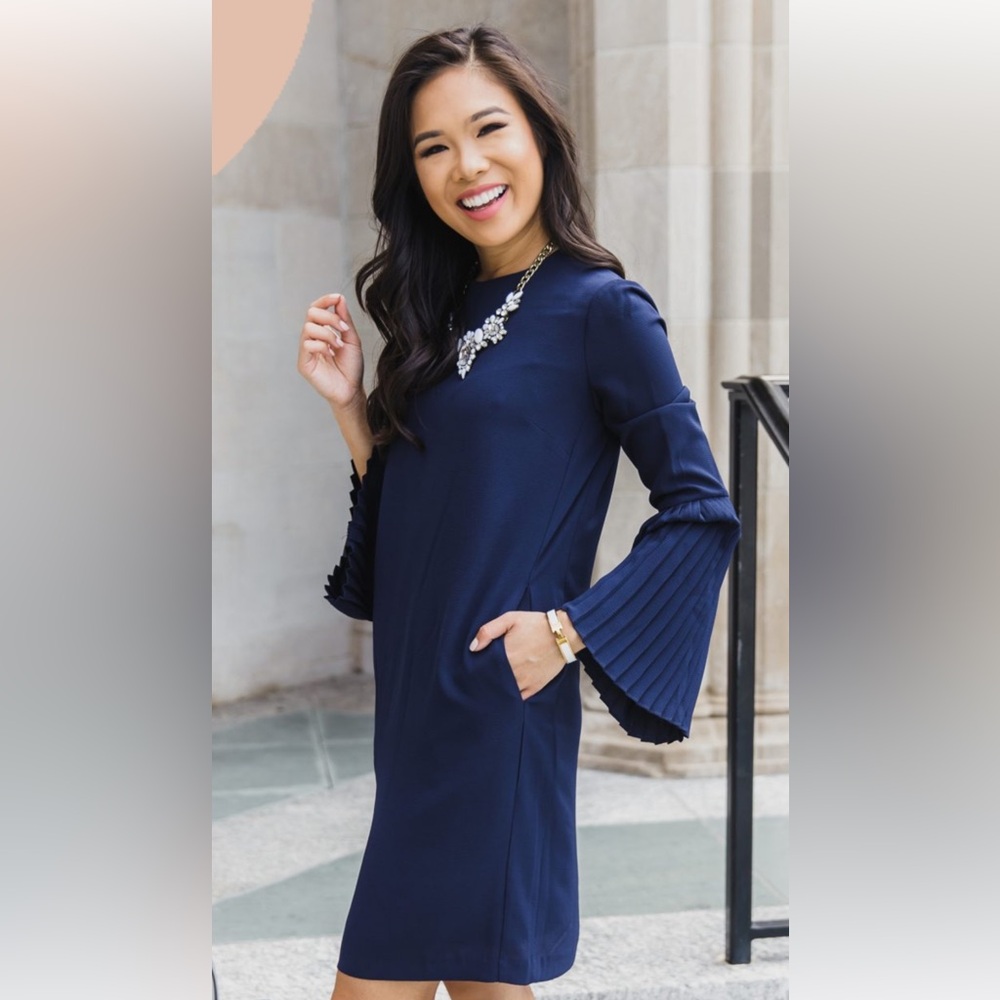 Maggy London Quinn Bell shift dress - Navy